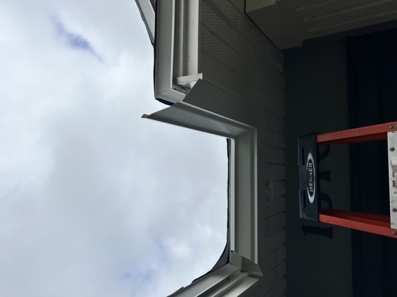 Complete gutter system Lakeland Florida