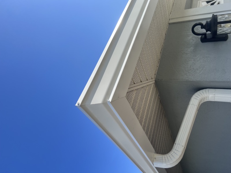 Professional gutter install Lakeland Florida